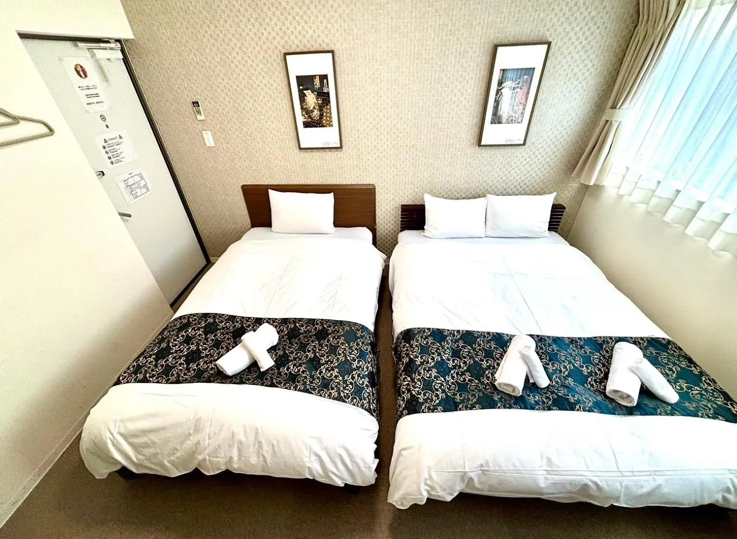 Guesthouseえにし Kyoto 0*,
